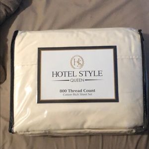 Hotel Style Sheet Set